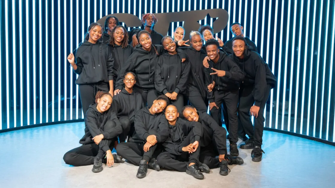 Performance DNC: quando a dança se torna a voz de uma geração